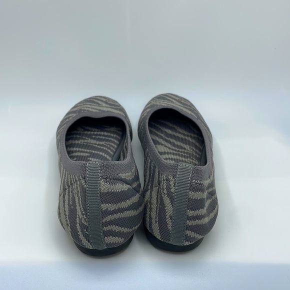 STEVEN by Steve Madden Bandour Zebra Print Flats - Picture 4 of 5